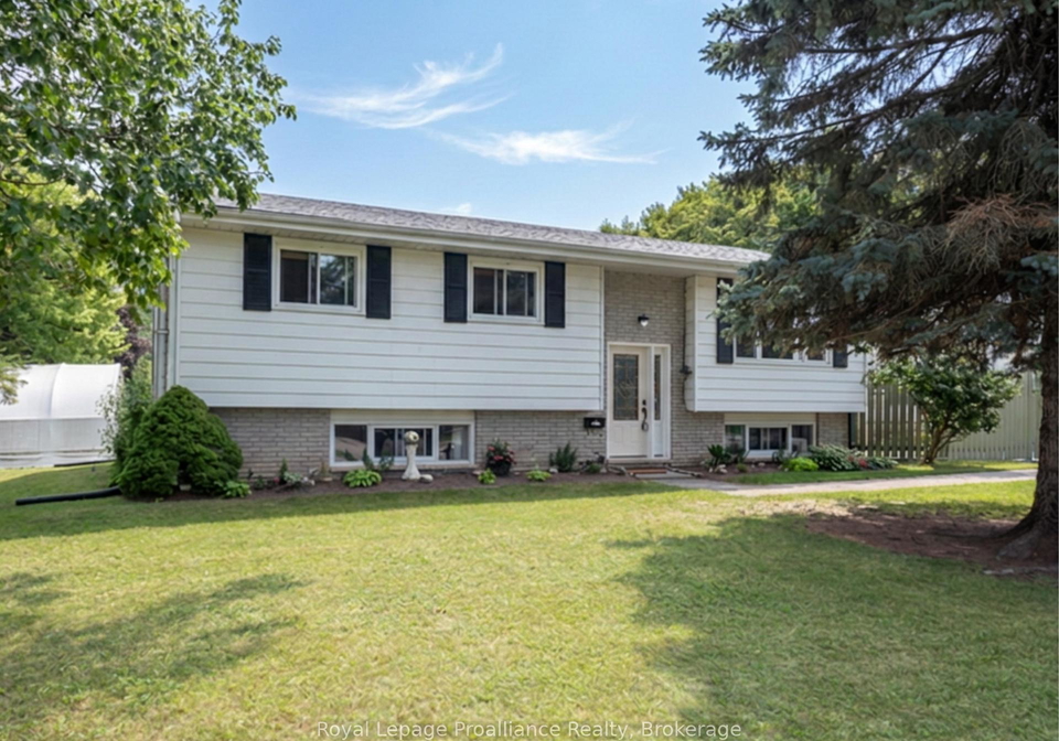 115-nicholas-street-quinte-west-ontario-x13663162