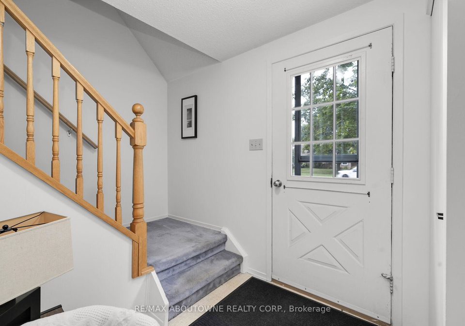 678-s-edinburgh-road-s-guelph-ontario-x13663172
