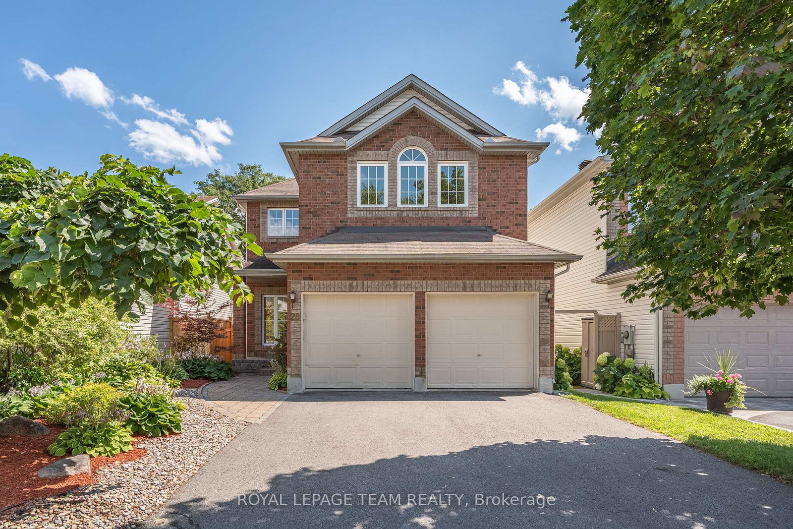 28-borealis-crescent-ottawa-ontario-x13663282