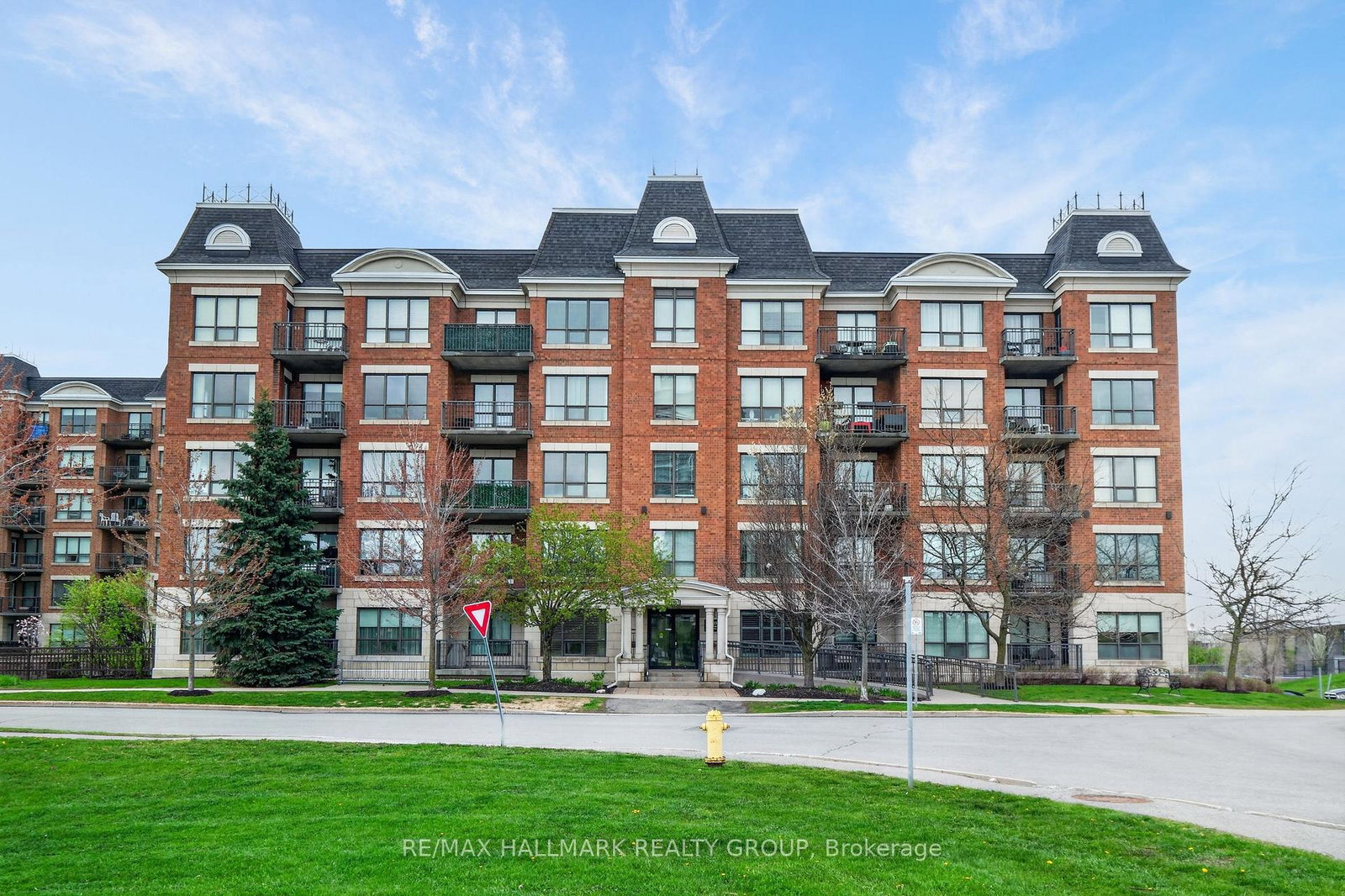 1005-beauparc-private-ottawa-ontario-x13663346