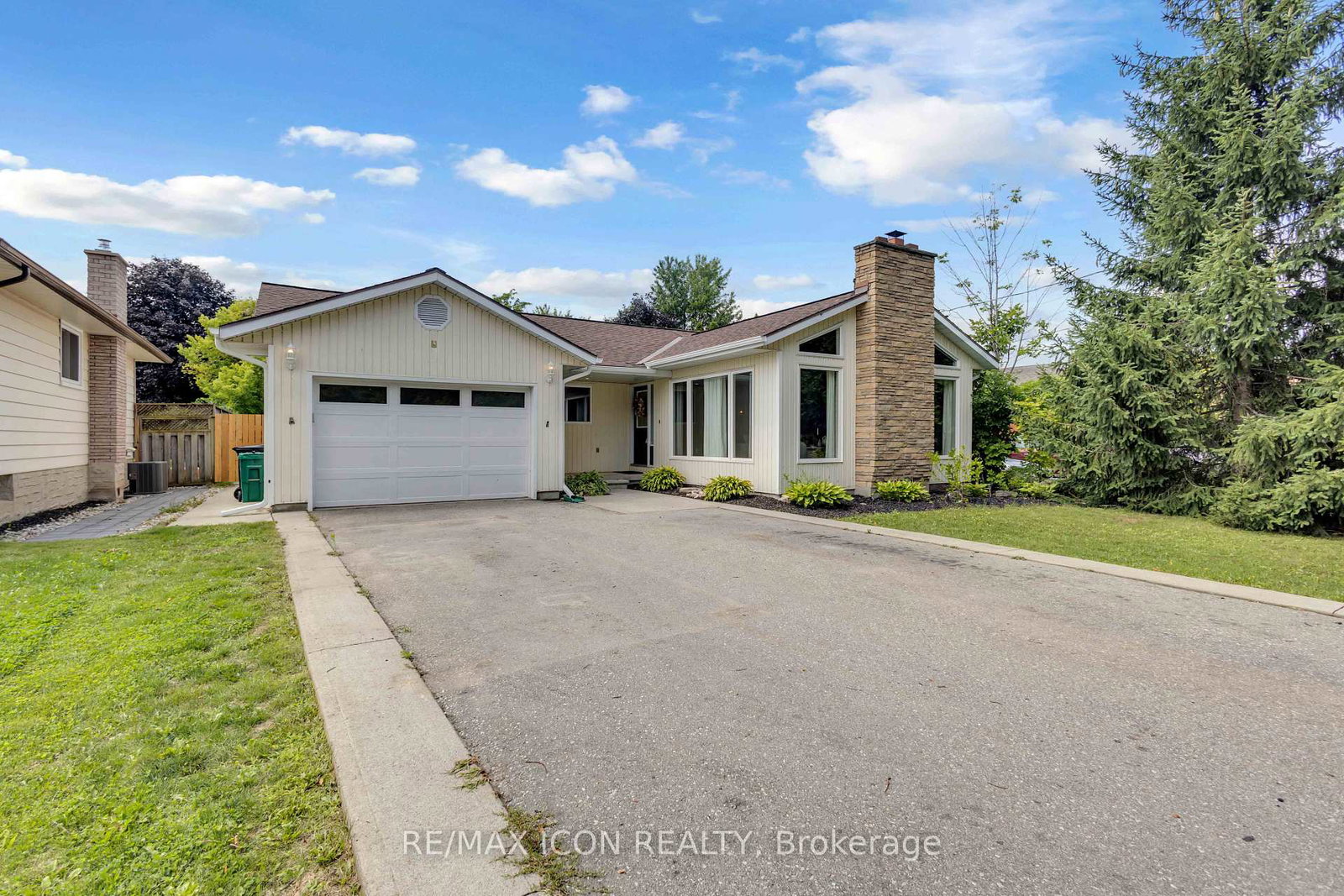 218-northumberland-street-north-dumfries-ontario-x13663362