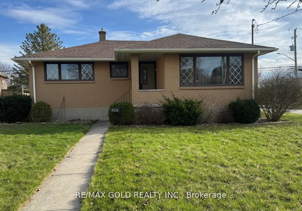 979-wellington-street-sarnia-ontario-x13663524