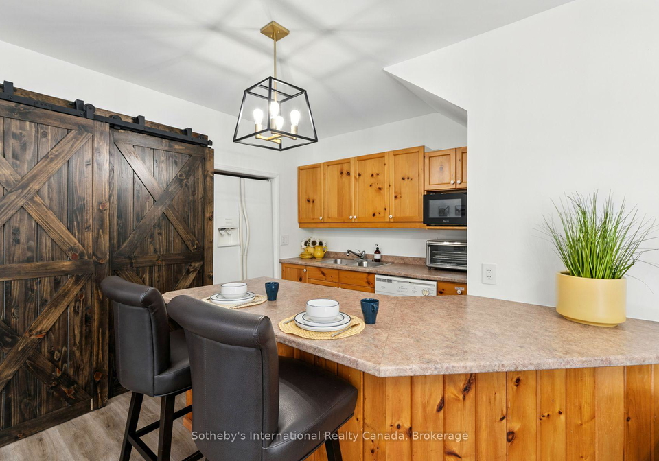 1060-north-kahshe-lake-road-gravenhurst-ontario-x13663562
