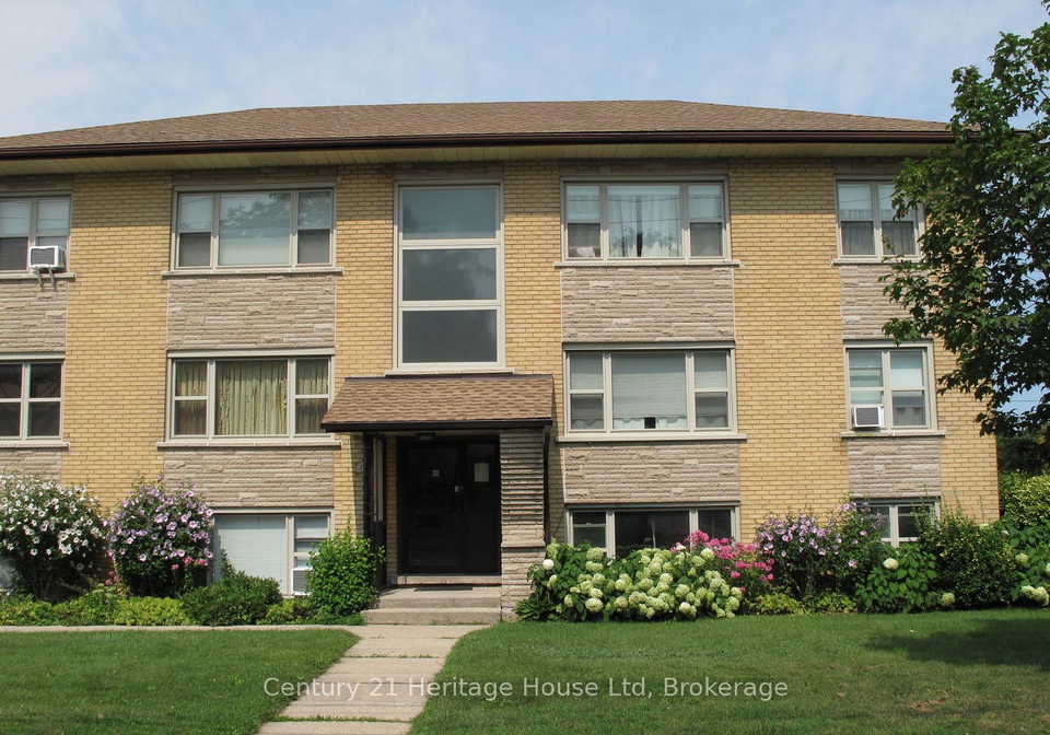 126-waverley-drive-guelph-ontario-x13663644