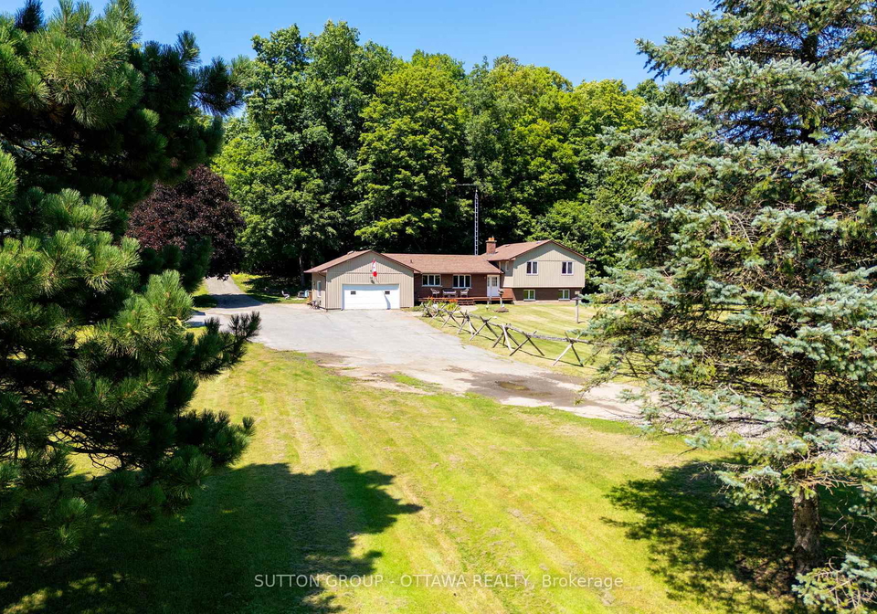 3100-highway-32-leeds-and-the-thousand-islands-ontario-x13663738