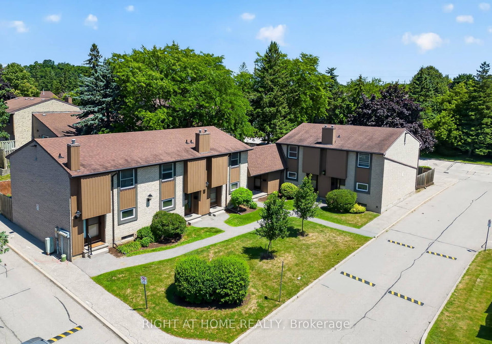 215-glamis-road-cambridge-ontario-x13663978