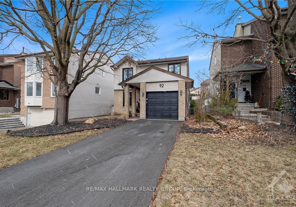 92-gillespie-crescent-ottawa-ontario-x13664018