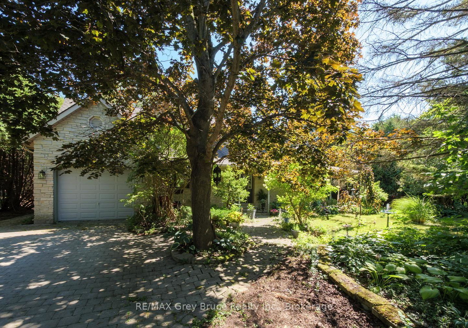 6-kirkland-place-south-bruce-peninsula-ontario-x13664184