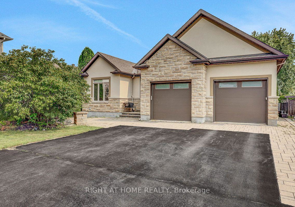 514-landswood-way-ottawa-ontario-x13664328