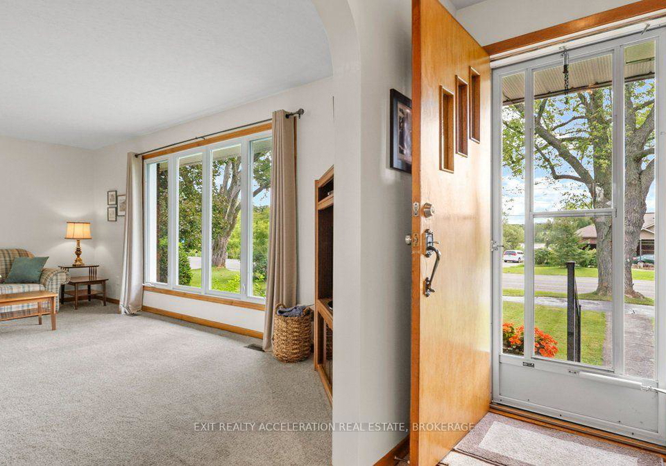 409-dundas-street-w-greater-napanee-ontario-x13664390