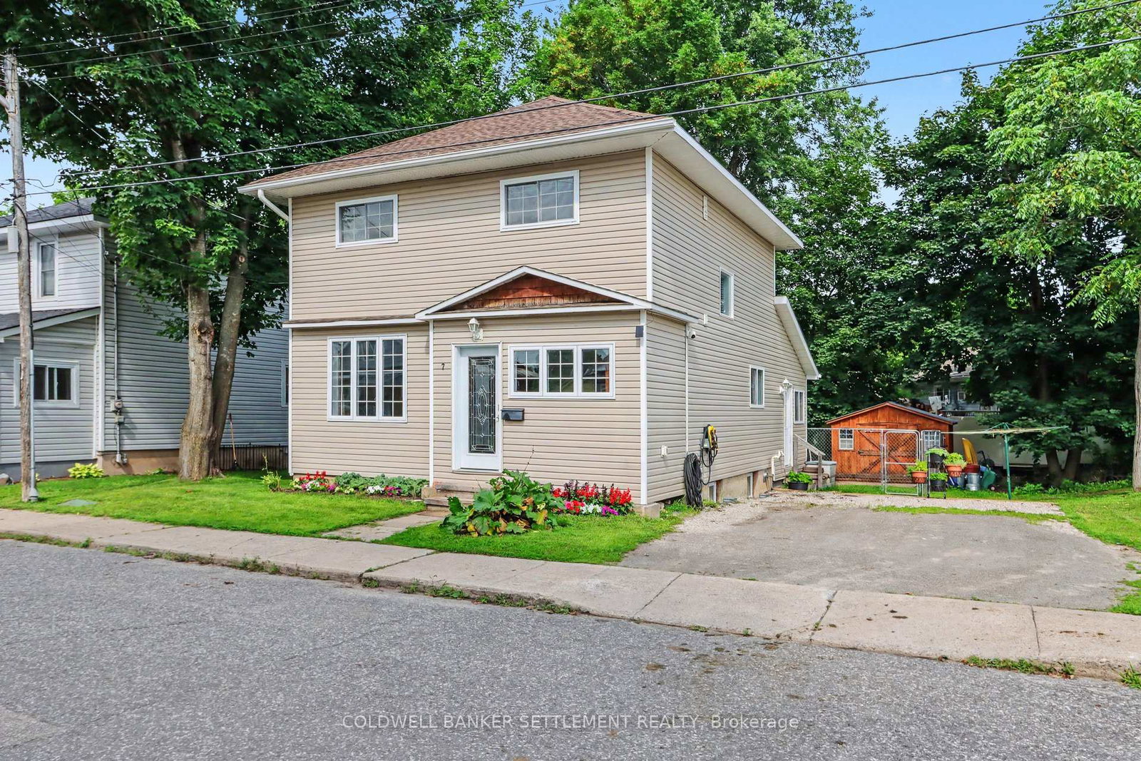 7-alvin-street-perth-ontario-x13664662