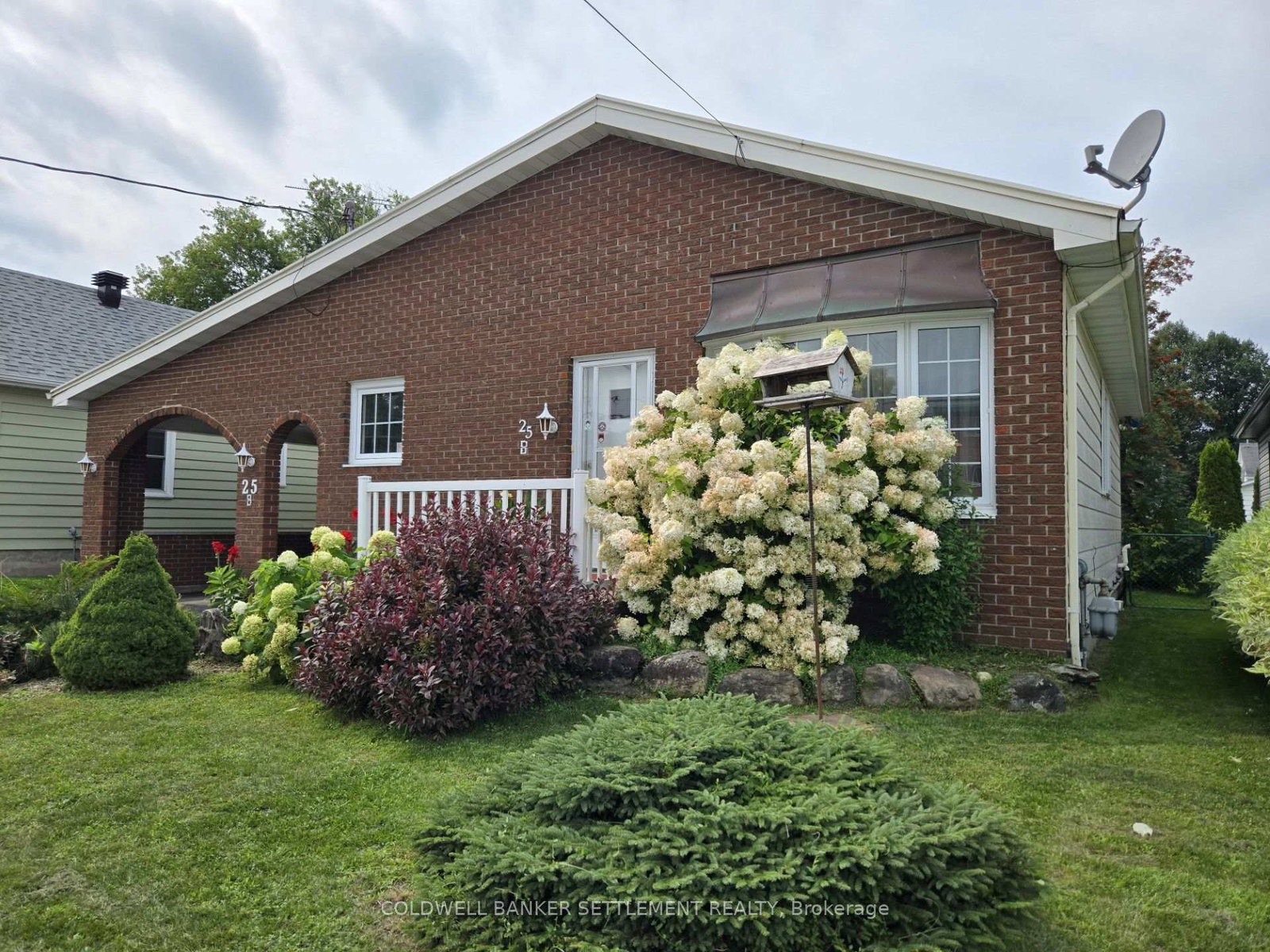 25b-haggart-street-w-perth-ontario-x13664748
