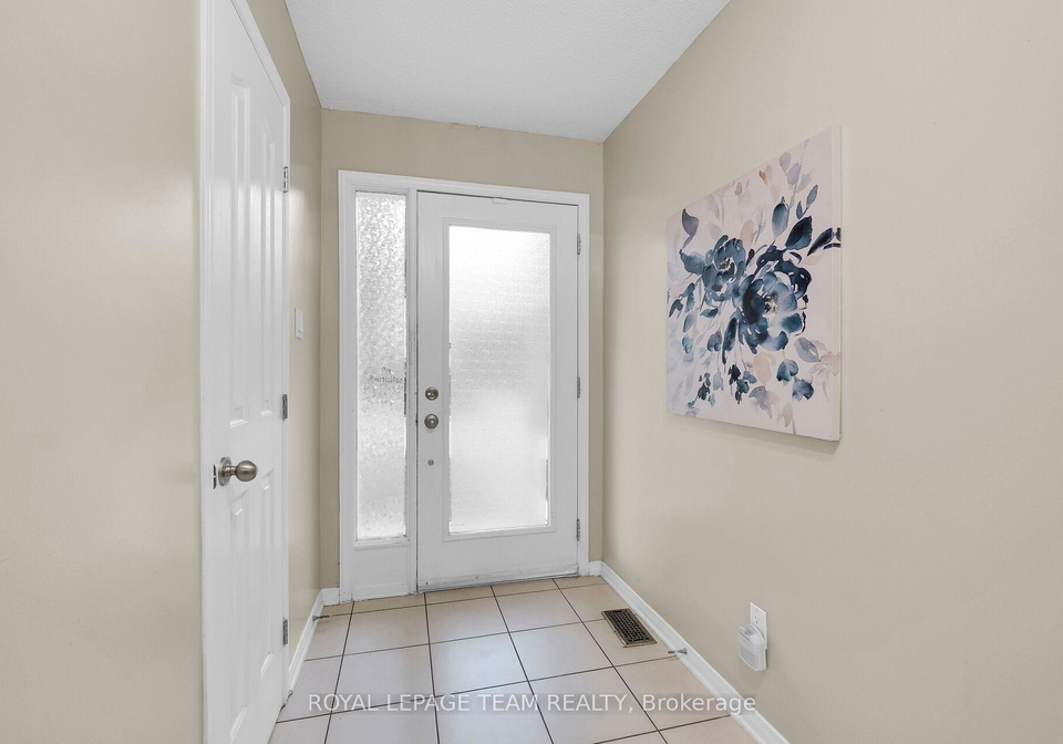 137-corinth-private-ottawa-ontario-x13664882