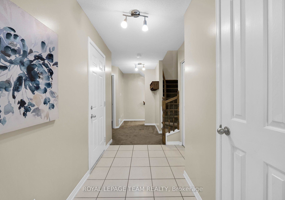 137-corinth-private-ottawa-ontario-x13664882