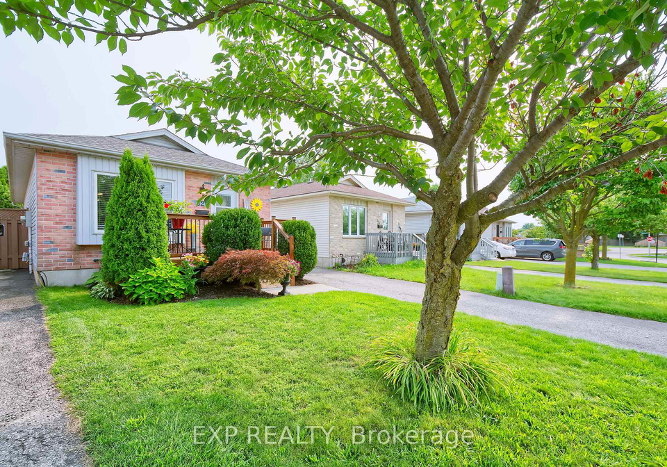 321-simpson-crescent-london-east-ontario-x13665372
