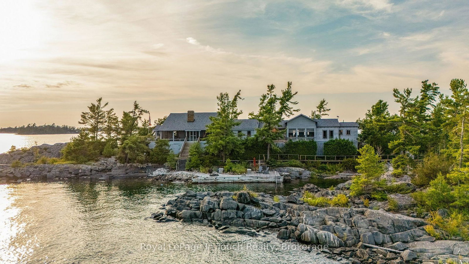 1-b427-turning-island-the-archipelago-ontario-x13665414