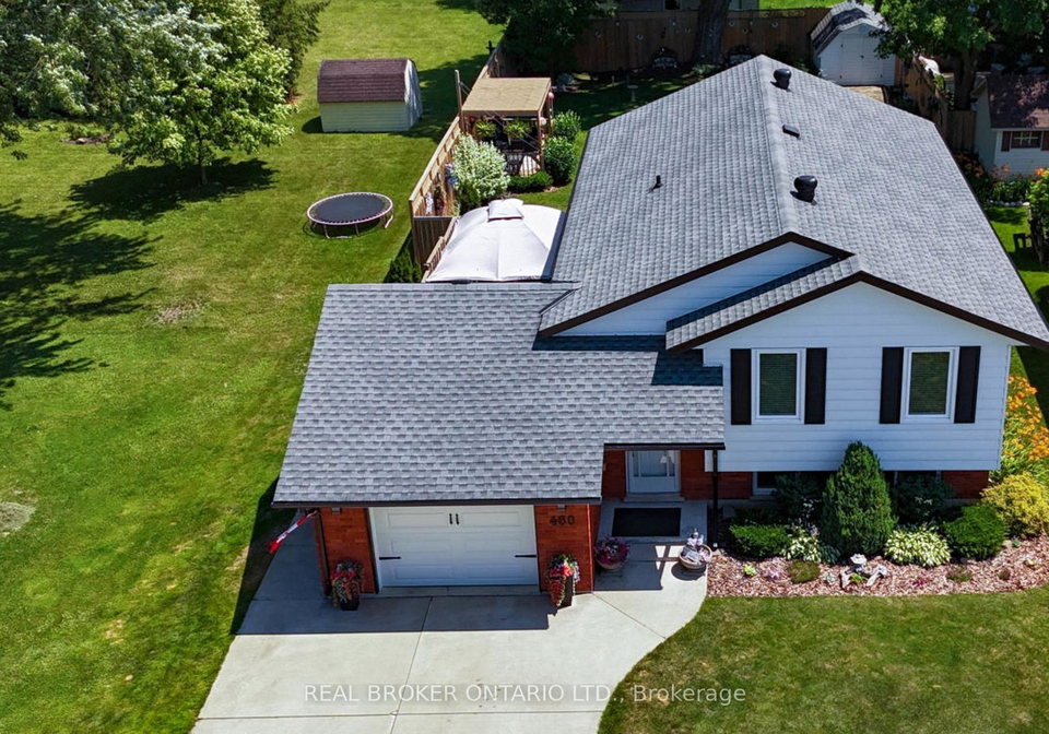460-wellington-avenue-s-north-perth-ontario-x13665430