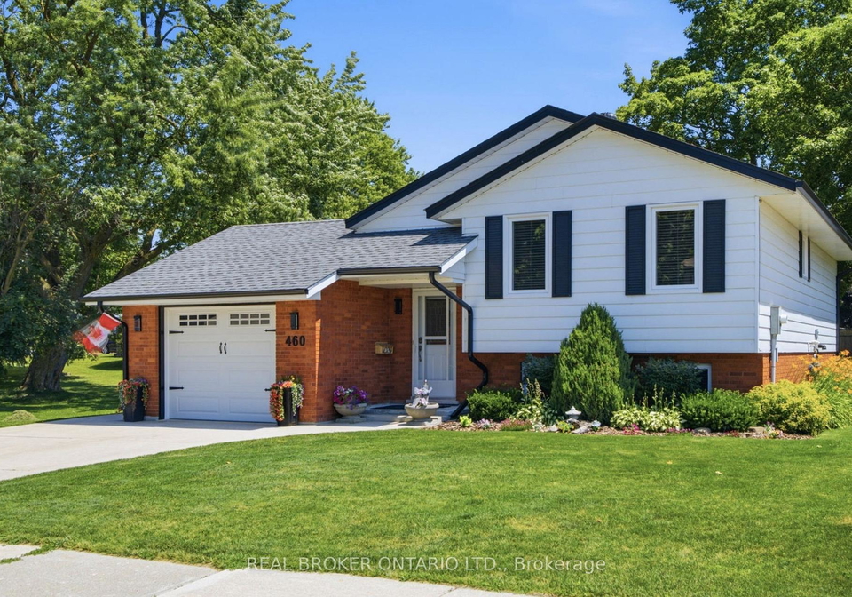 460-wellington-avenue-s-north-perth-ontario-x13665430