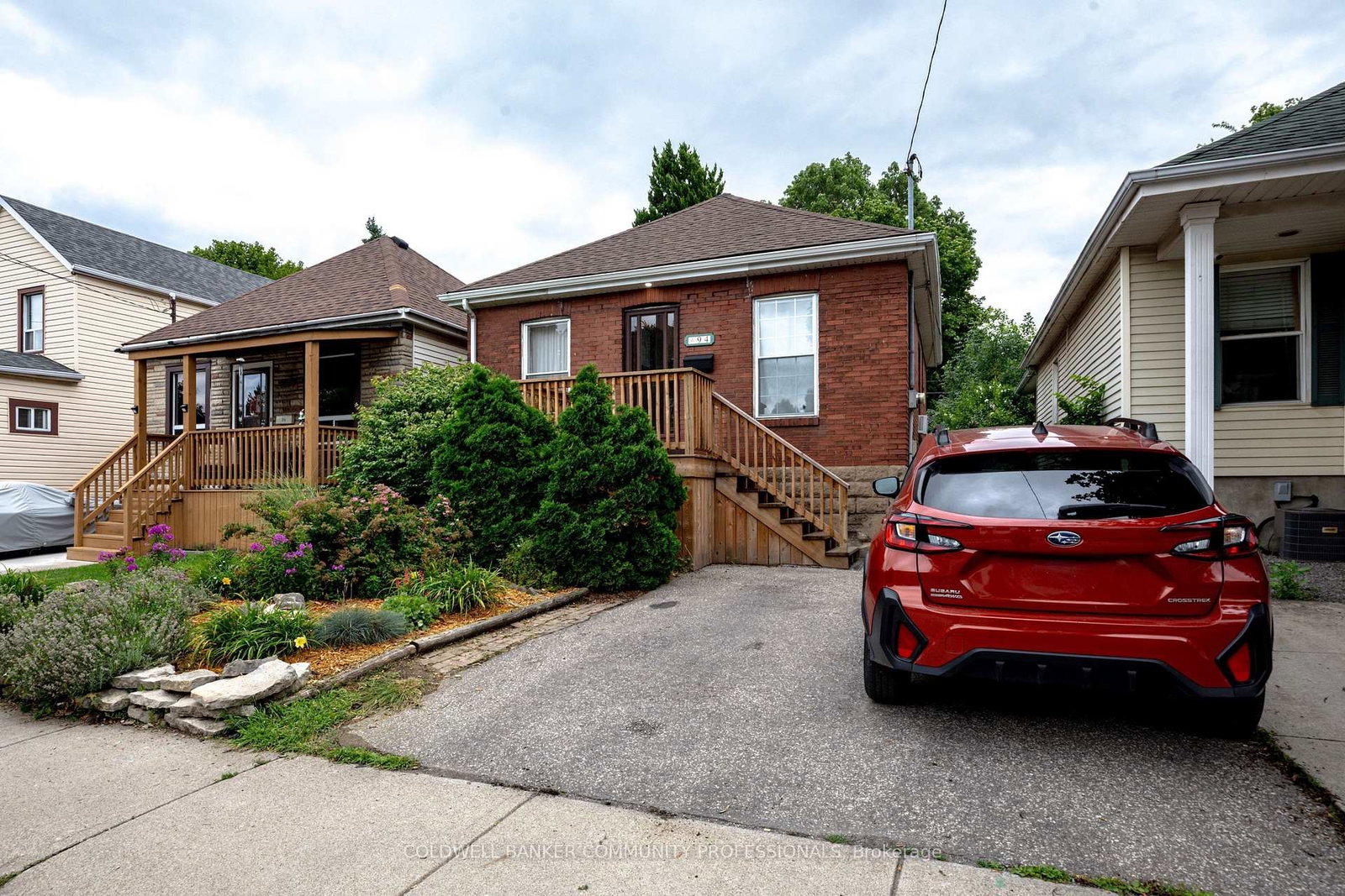 94-edgemont-street-n-hamilton-ontario-x13665434
