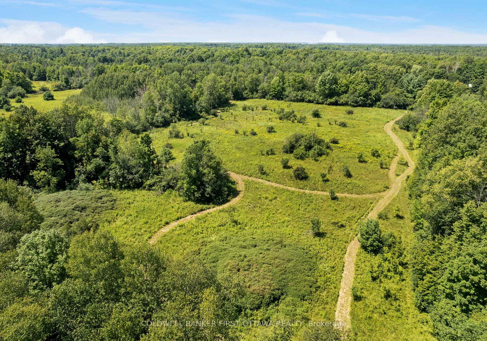 340-north-burgess-8th-concession-tay-valley-ontario-x13665446
