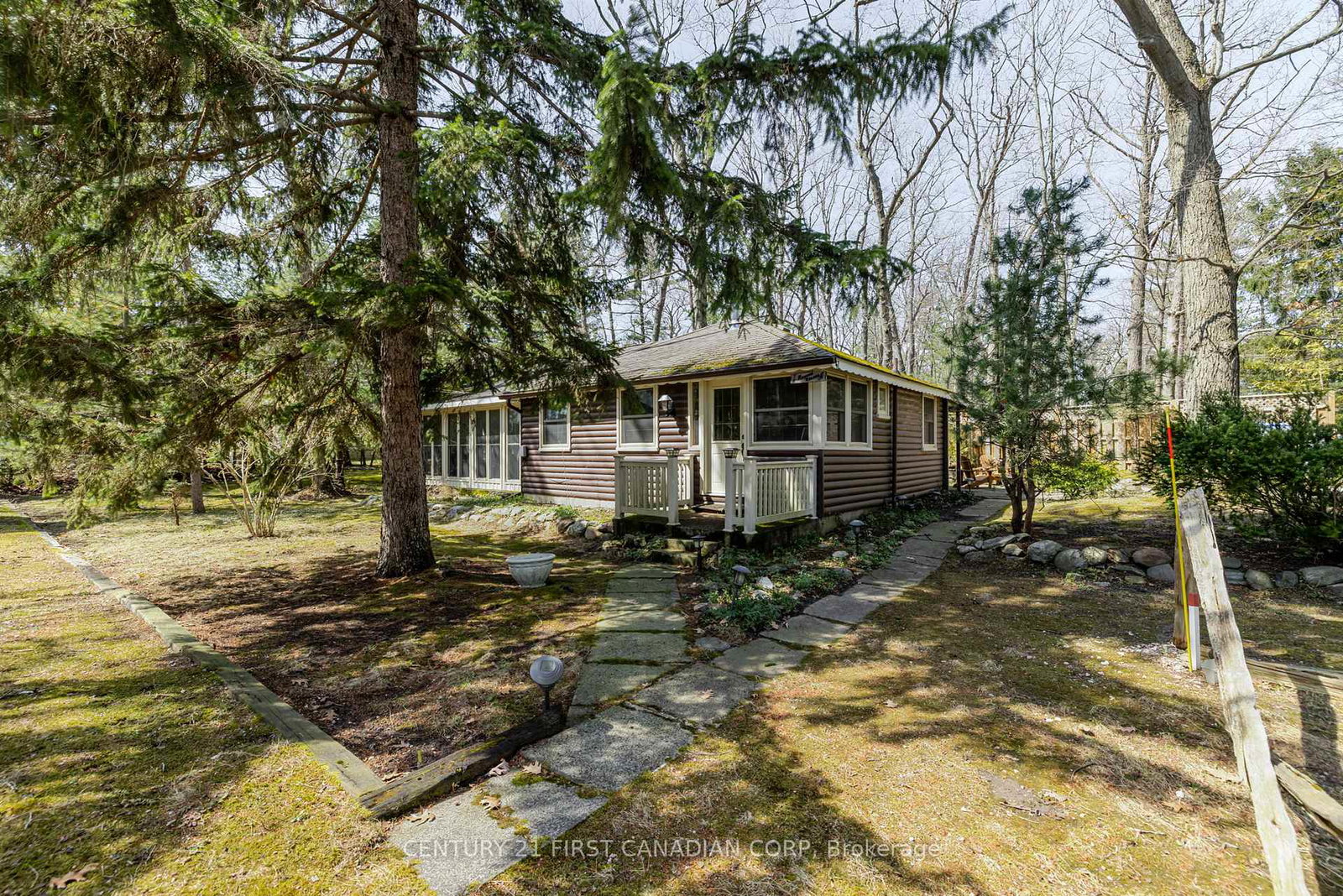 47-heaman-crescent-lambton-shores-ontario-x13665558