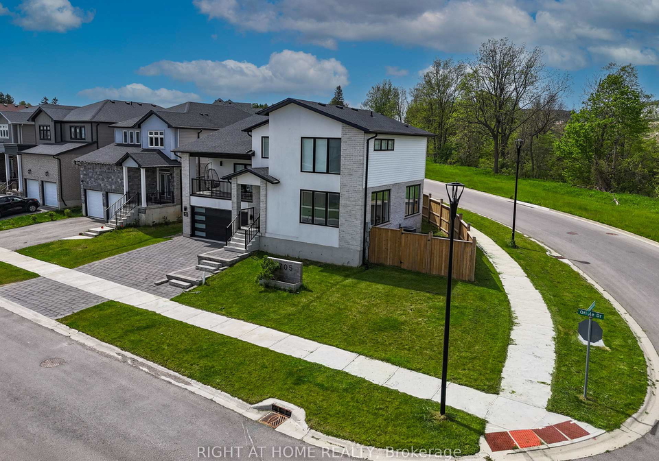 2705-oriole-drive-london-south-ontario-x13665822