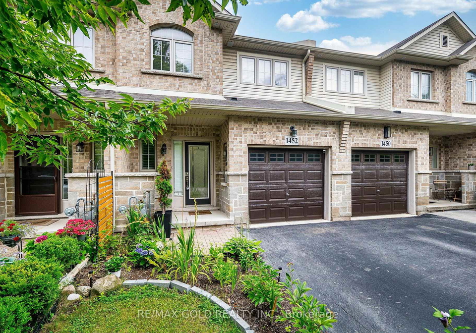 1452-baseline-road-hamilton-ontario-x13665846