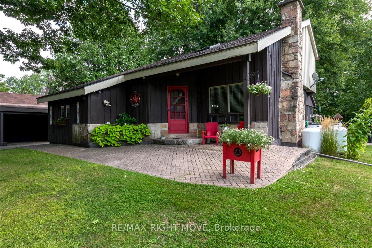 1032-cowbell-lane-gravenhurst-ontario-x13665984