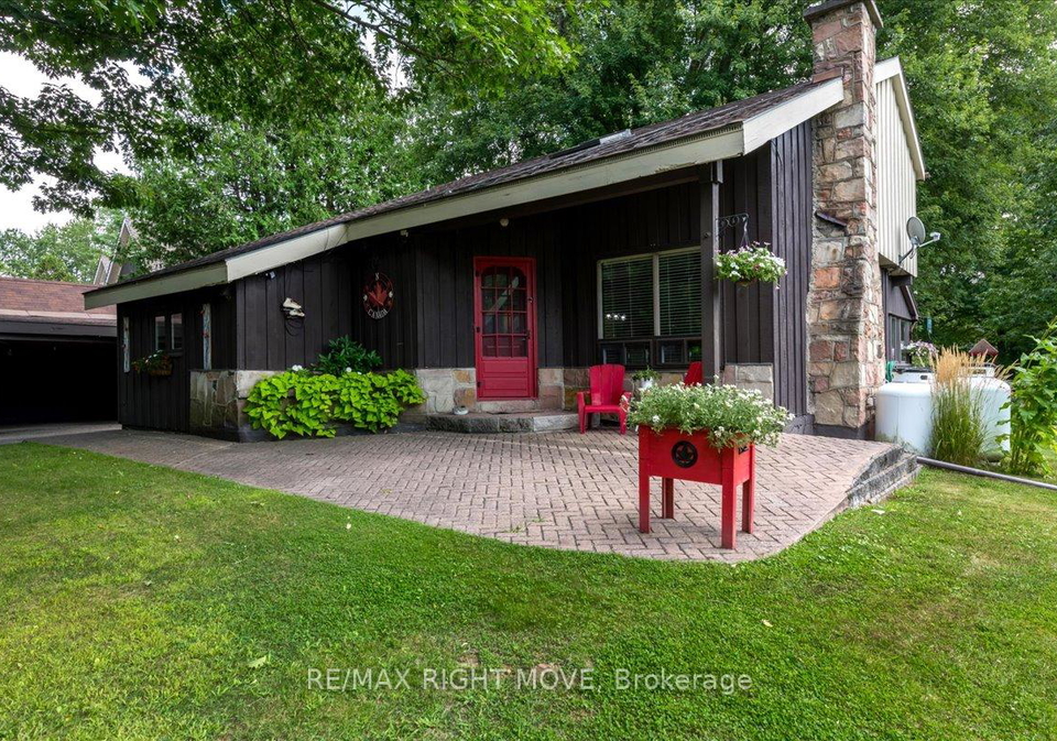 1032-cowbell-lane-gravenhurst-ontario-x13665984