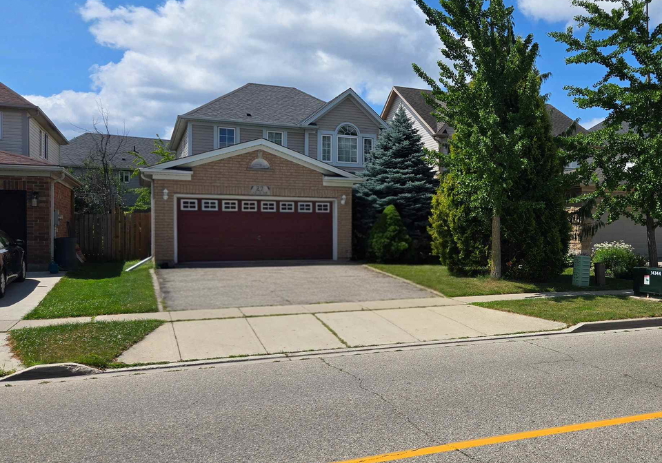 27-adler-drive-s-cambridge-ontario-x13666316