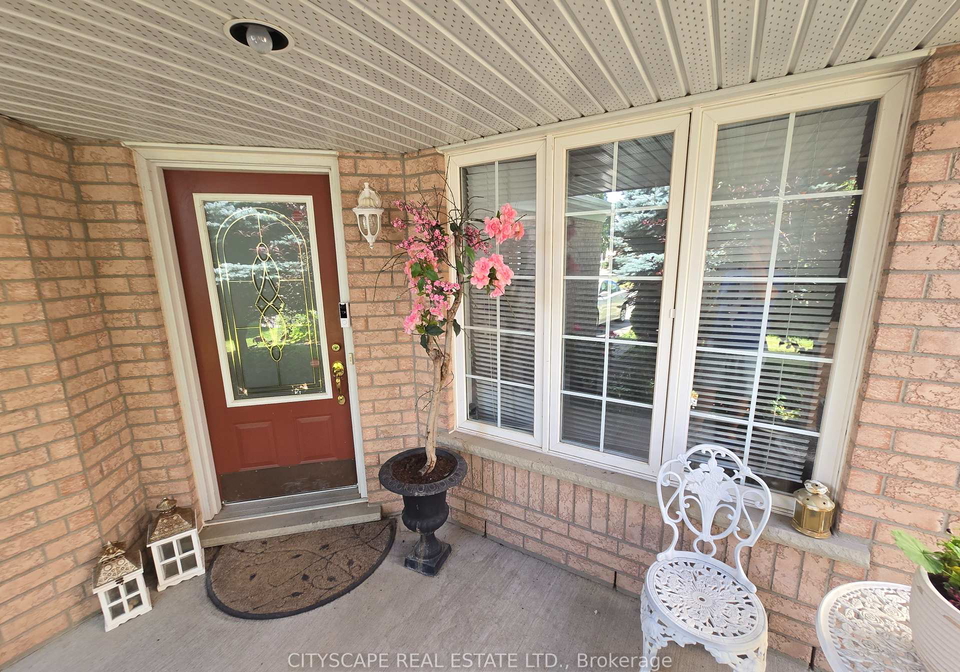 27-adler-drive-s-cambridge-ontario-x13666316