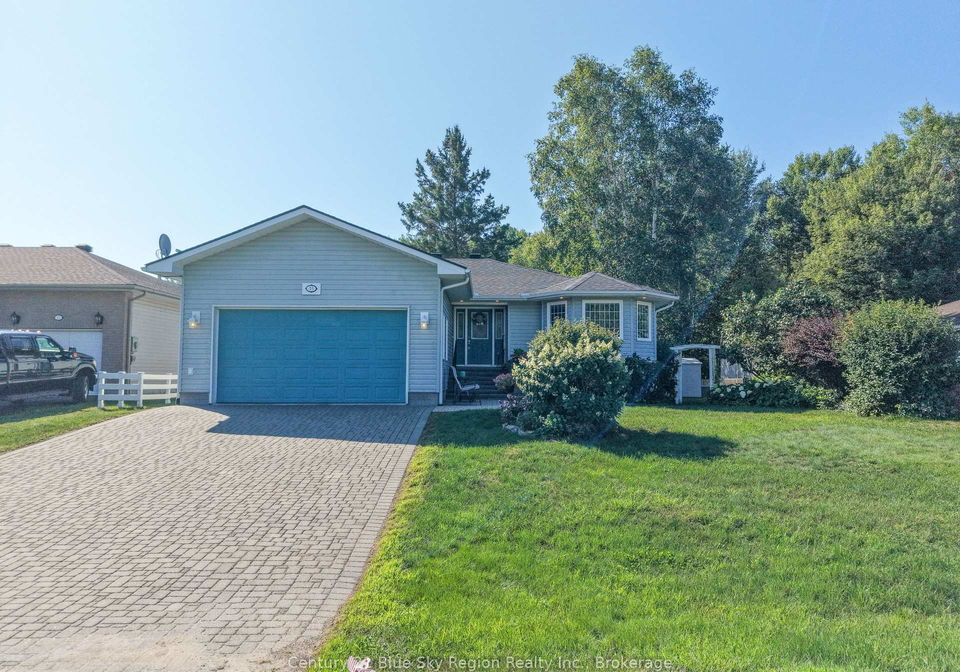 33-golf-course-road-callander-ontario-x13666428