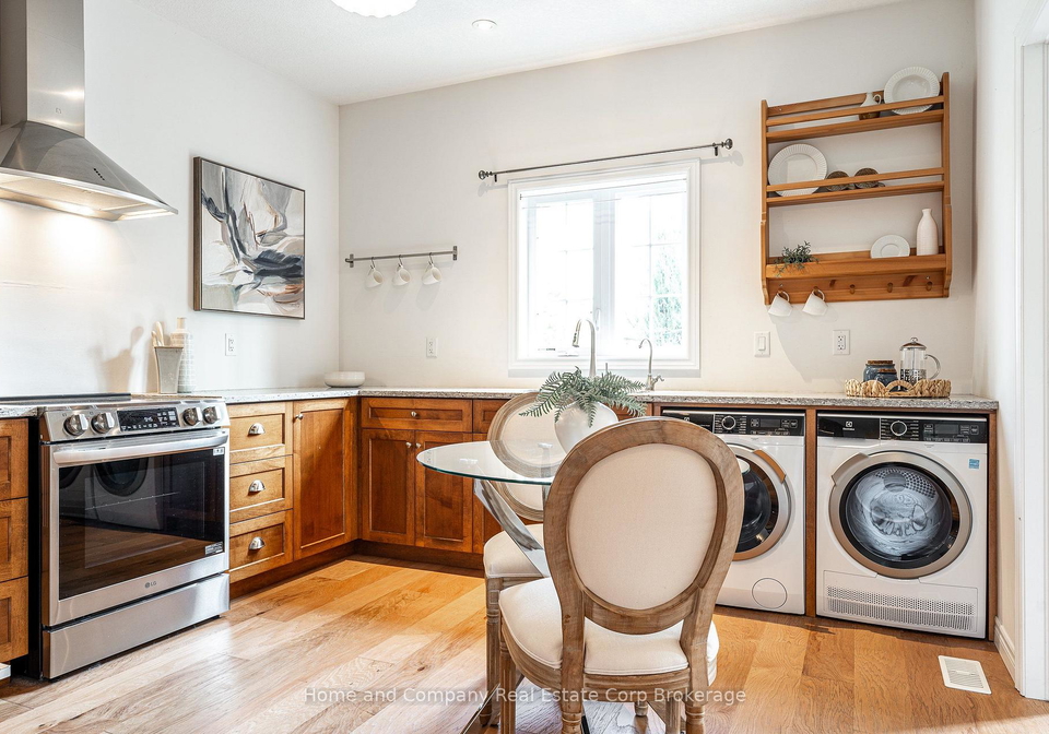 52-thomas-street-stratford-ontario-x13666564