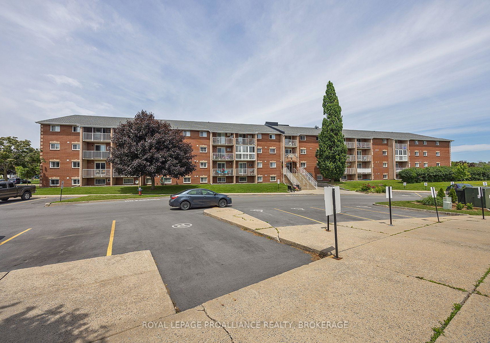 580-armstrong-road-kingston-ontario-x13666770