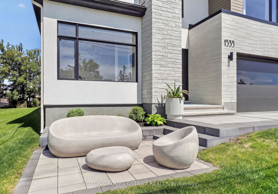 1533-rosebella-avenue-ottawa-ontario-x13667312