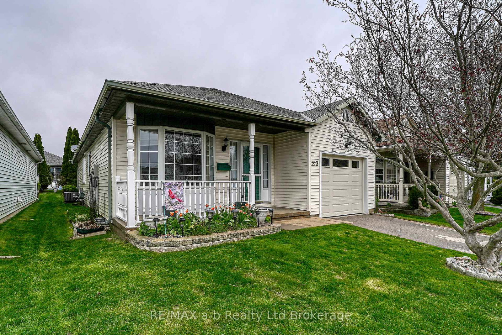 23-brasher-drive-tillsonburg-ontario-x13667328