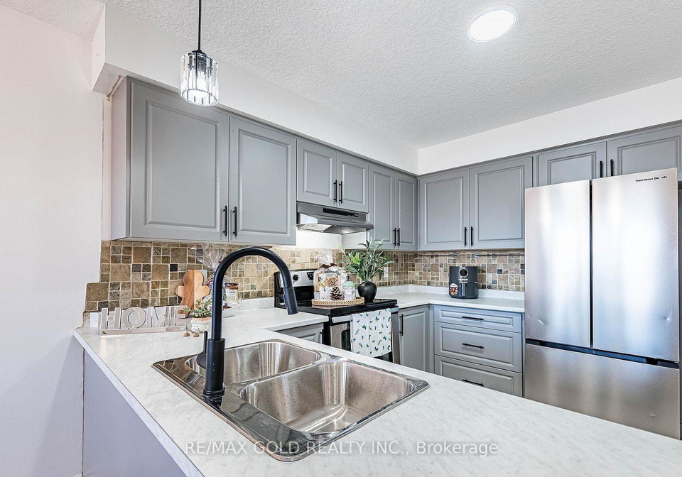 50-howe-drive-kitchener-ontario-x13667424