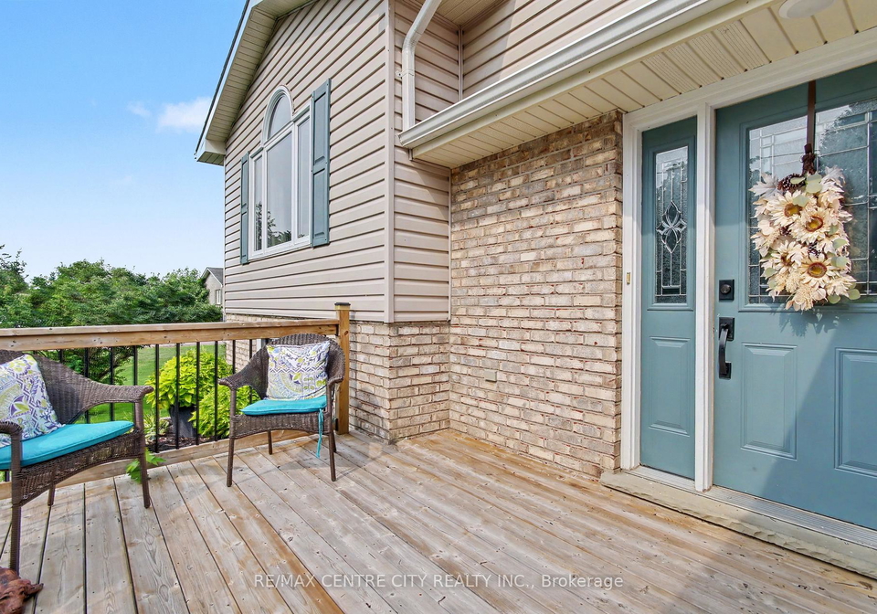 17-rose-street-duttondunwich-ontario-x13667440