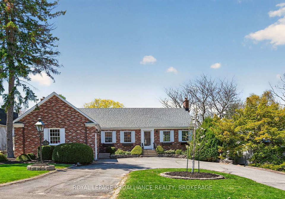 209-fairway-hill-crescent-kingston-ontario-x13667564