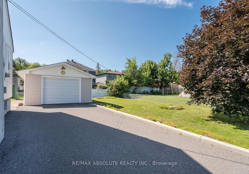 1880-kingsdale-avenue-ottawa-ontario-x13667722