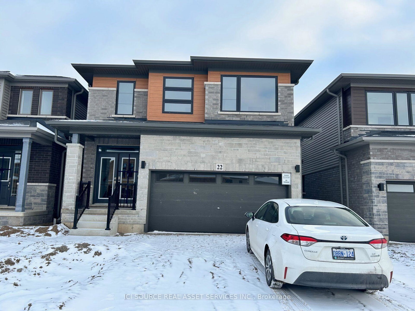 22-holder-drive-brantford-ontario-x13667784