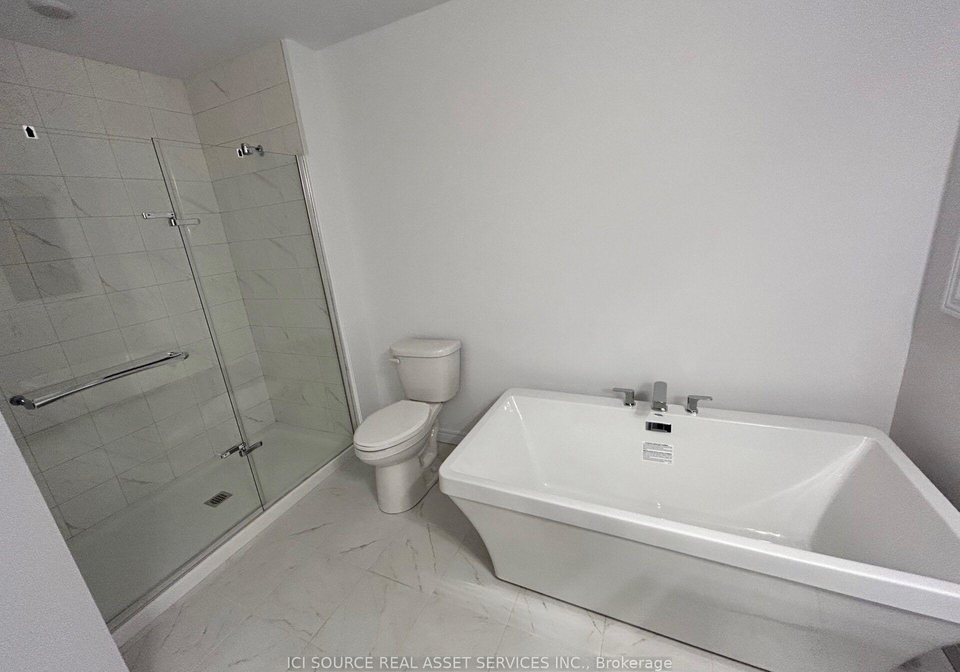 22-holder-drive-brantford-ontario-x13667784