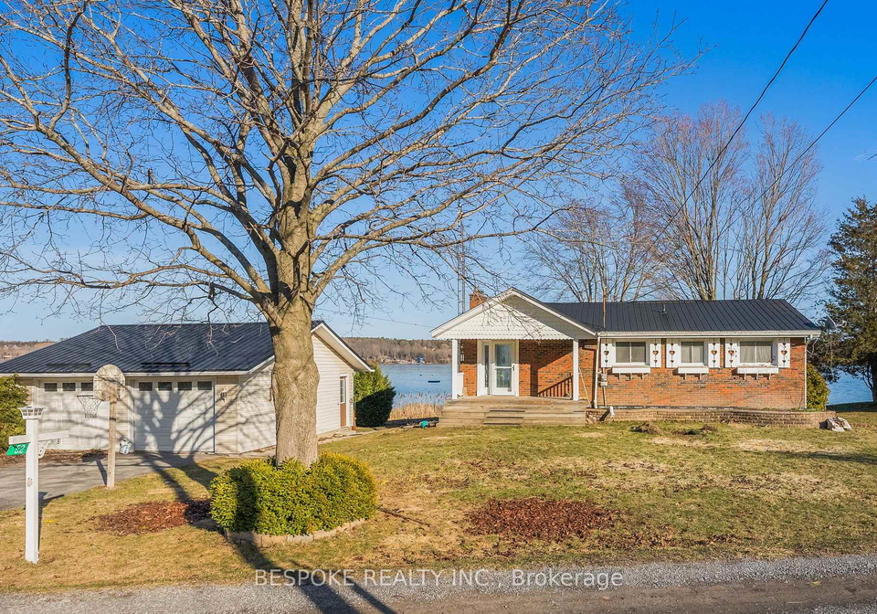52-pats-lane-prince-edward-county-ontario-x13667816