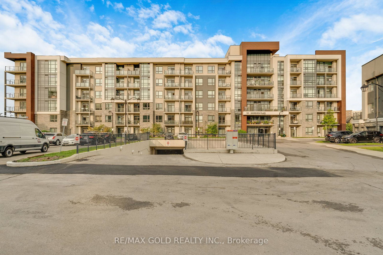 101-shoreview-place-hamilton-ontario-x13667894