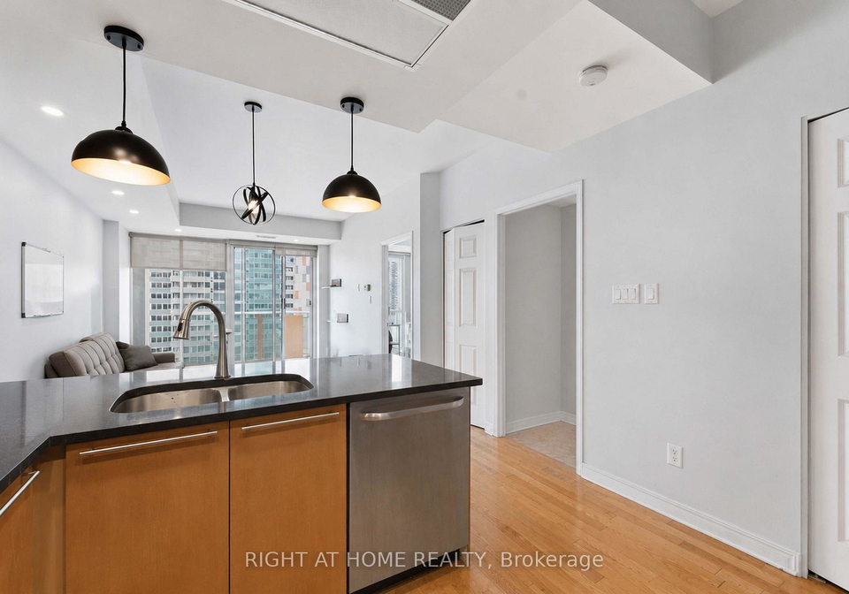 134-york-street-ottawa-ontario-x13667988