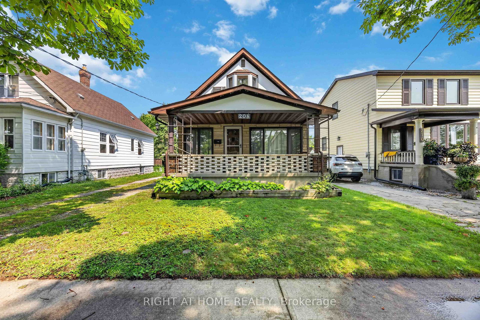208-ross-avenue-sarnia-ontario-x13668070