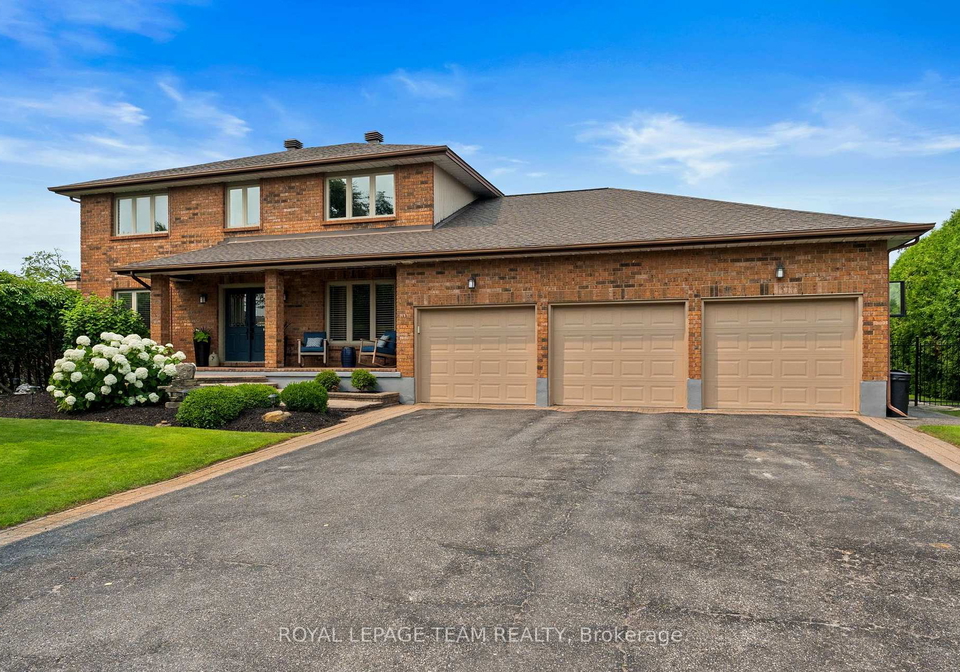 1095-bravar-drive-ottawa-ontario-x13668100