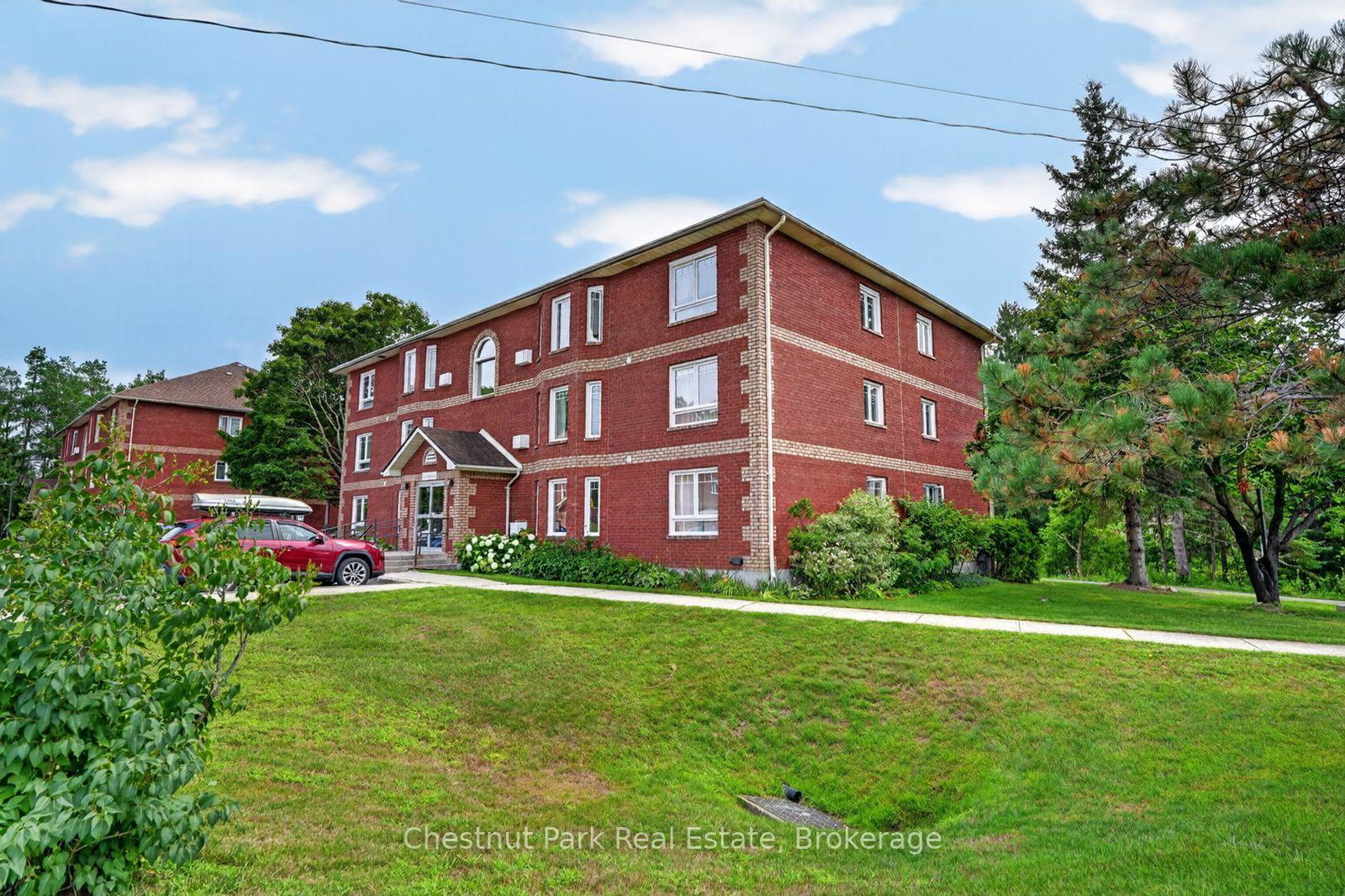 661-cedar-lane-bracebridge-ontario-x13668322