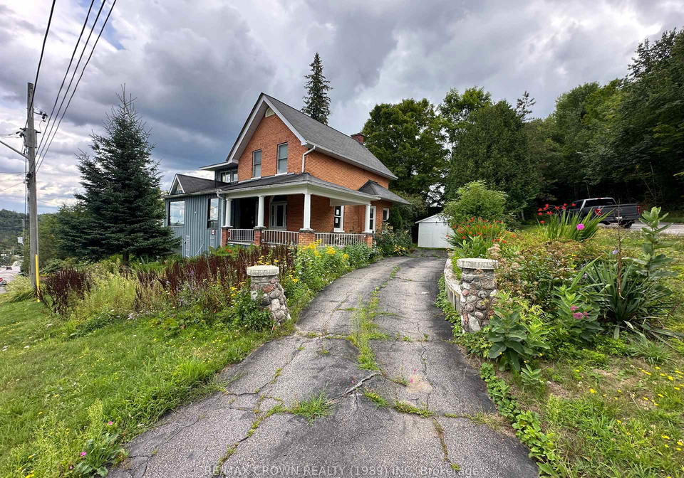 23-lansdowne-street-w-huntsville-ontario-x13668378