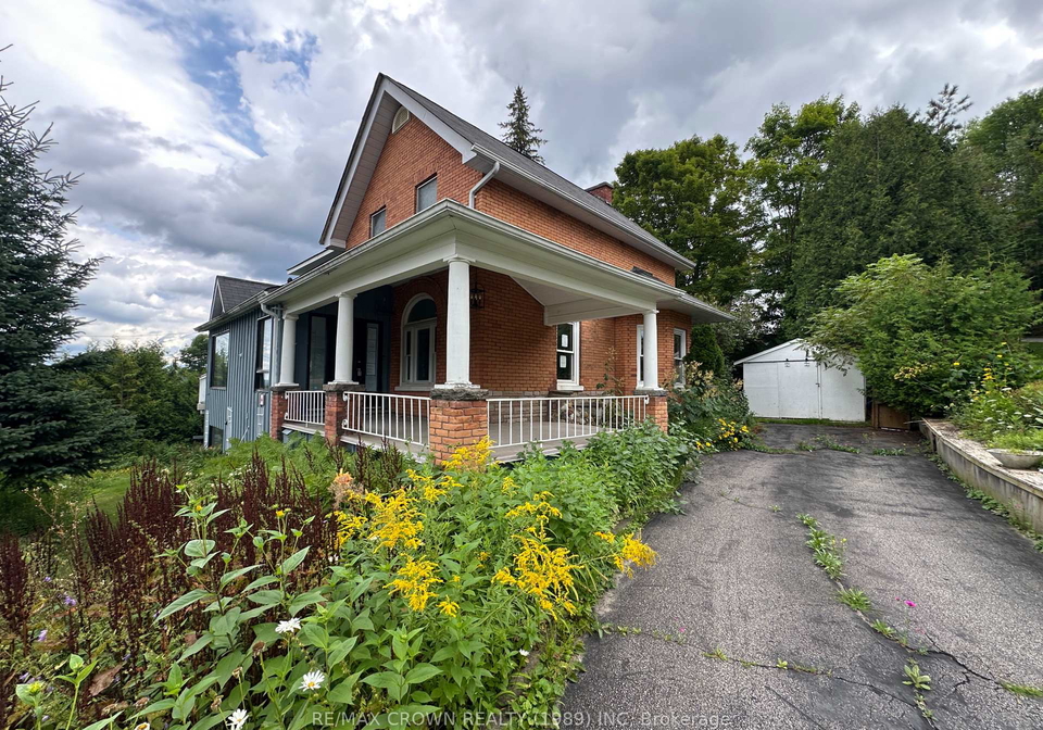 23-lansdowne-street-w-huntsville-ontario-x13668378